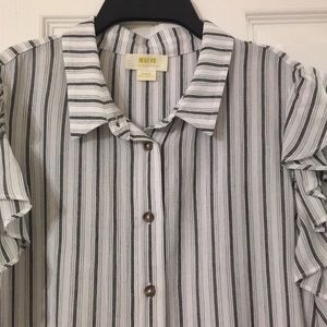 Anthropologie Tops - Anthropologie Maeve black/white stripe top Anthropologie Tops - Anthropologie Maeve black/white stripe top
